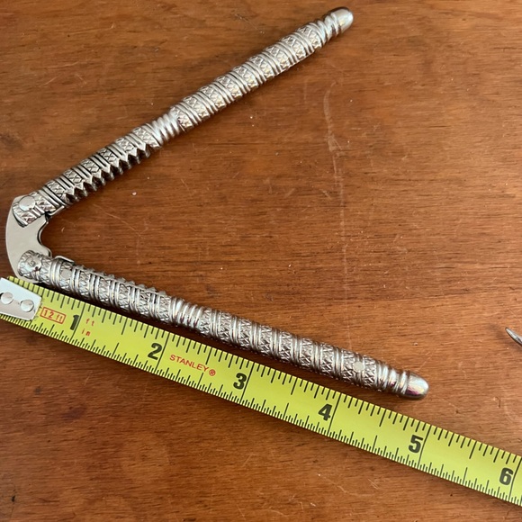 Vintage Nut Cracker Tool Set - Picture 9 of 10